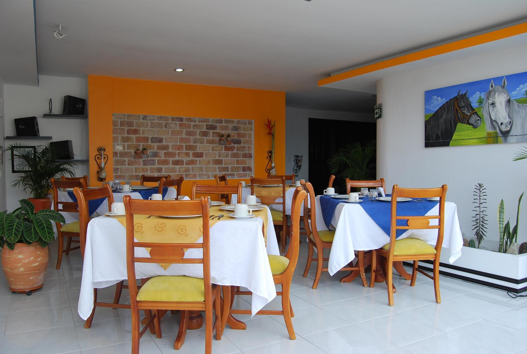Hotel San Jeronimo Armenia (Quindio)