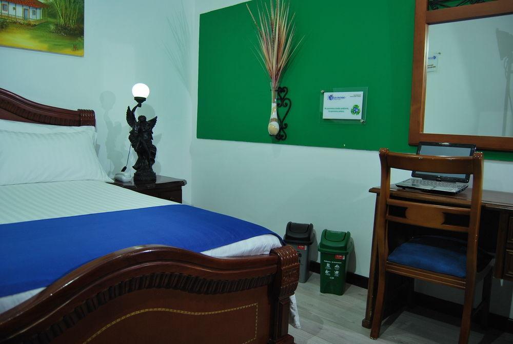 Hotel San Jeronimo Armenia (Quindio)